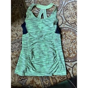 Lucy Tank Top Women M/Medium Green Bra Padded Performance Outdoor Gorpcore Gym